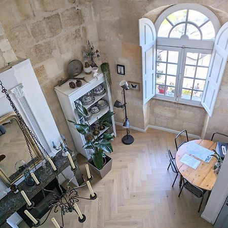Appartement De Charme Sous Les Toits Avec Vue Sur La Garonne Bordeaux Exterior foto